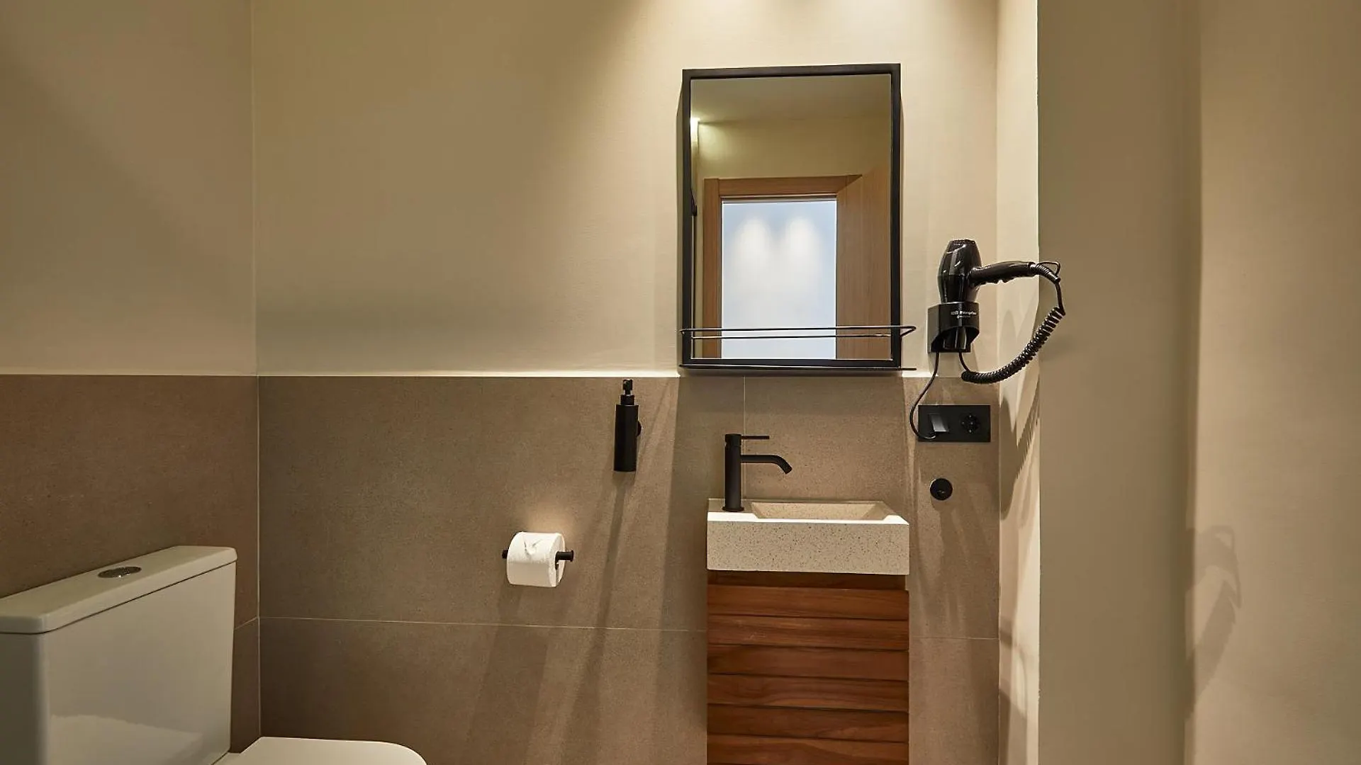 Ella Hostel Boqueria Барселона Гостевой дом