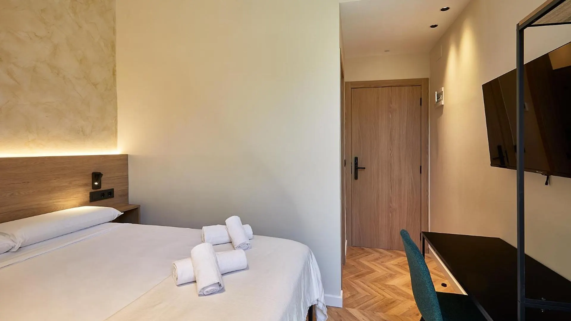 Ella Hostel Boqueria Барселона Испания