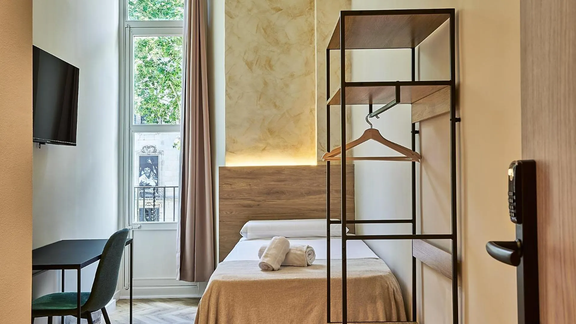 Ella Hostel Boqueria Барселона Испания