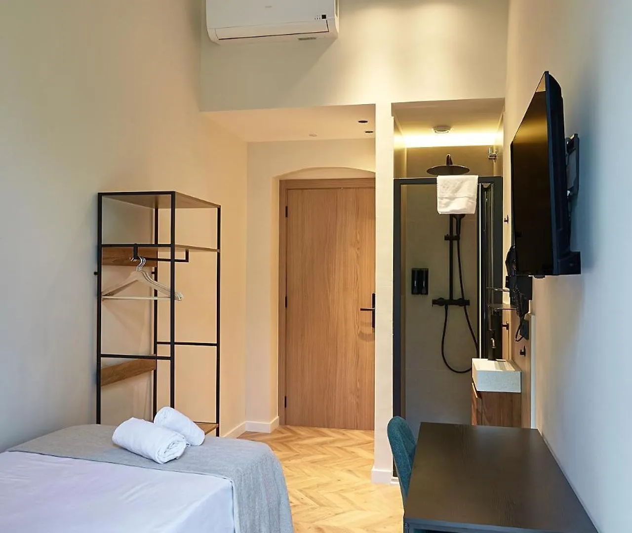 Gæstehus Ella Hostel Boqueria Barcelona