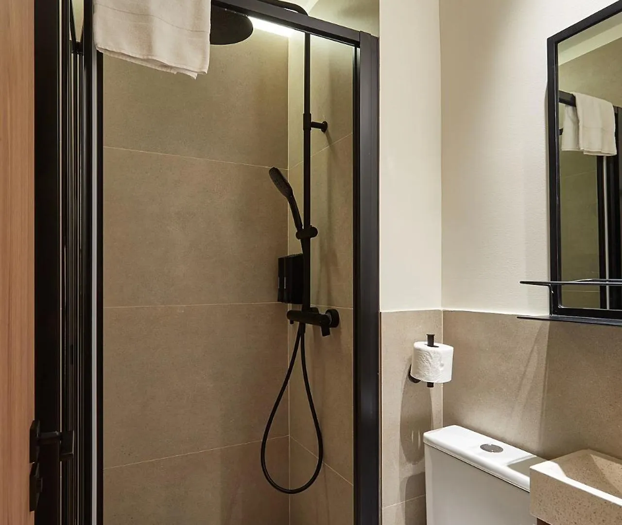 ** Guest house Ella Hostel Boqueria Barcelona Spain